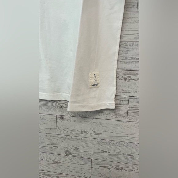 Vast Life Men's Small Vibrant Orange Graphic White Short Sleeve Tee Shirt - Picture 5 of 5